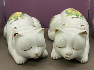 Formalitives By Baum Bros White Sleeping Cat Figurines With Pears